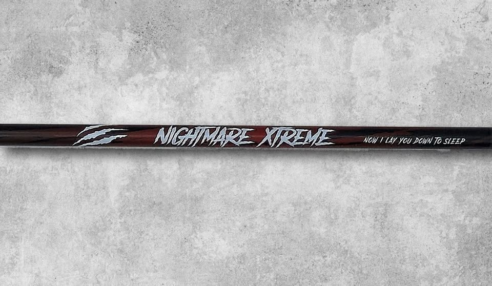 NIGHTMARE XTREME 300 / 350/ 500 spine Arrow 12/Pack Fletched